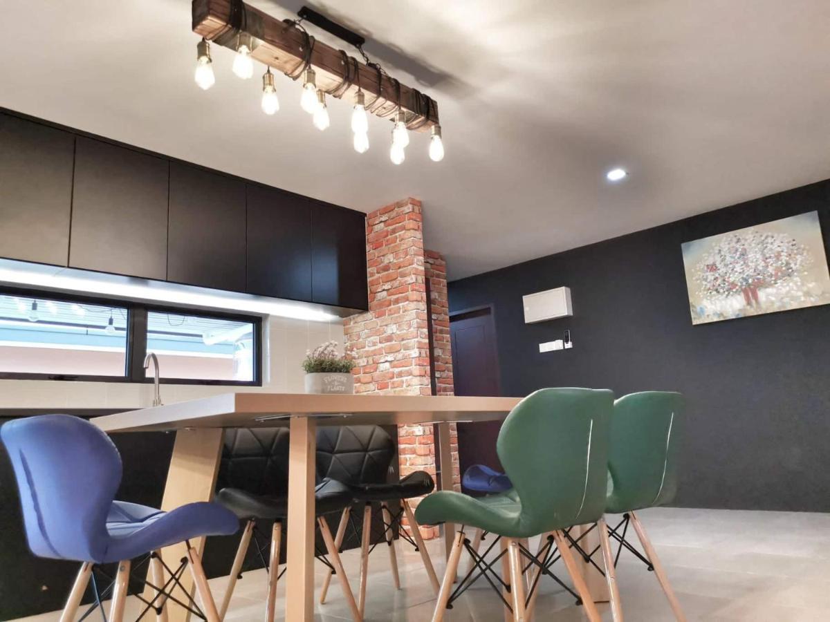 23Loft Kuching Apartment ภายนอก รูปภาพ