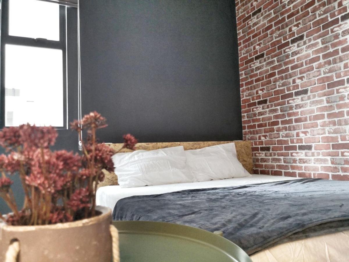23Loft Kuching Apartment ภายนอก รูปภาพ